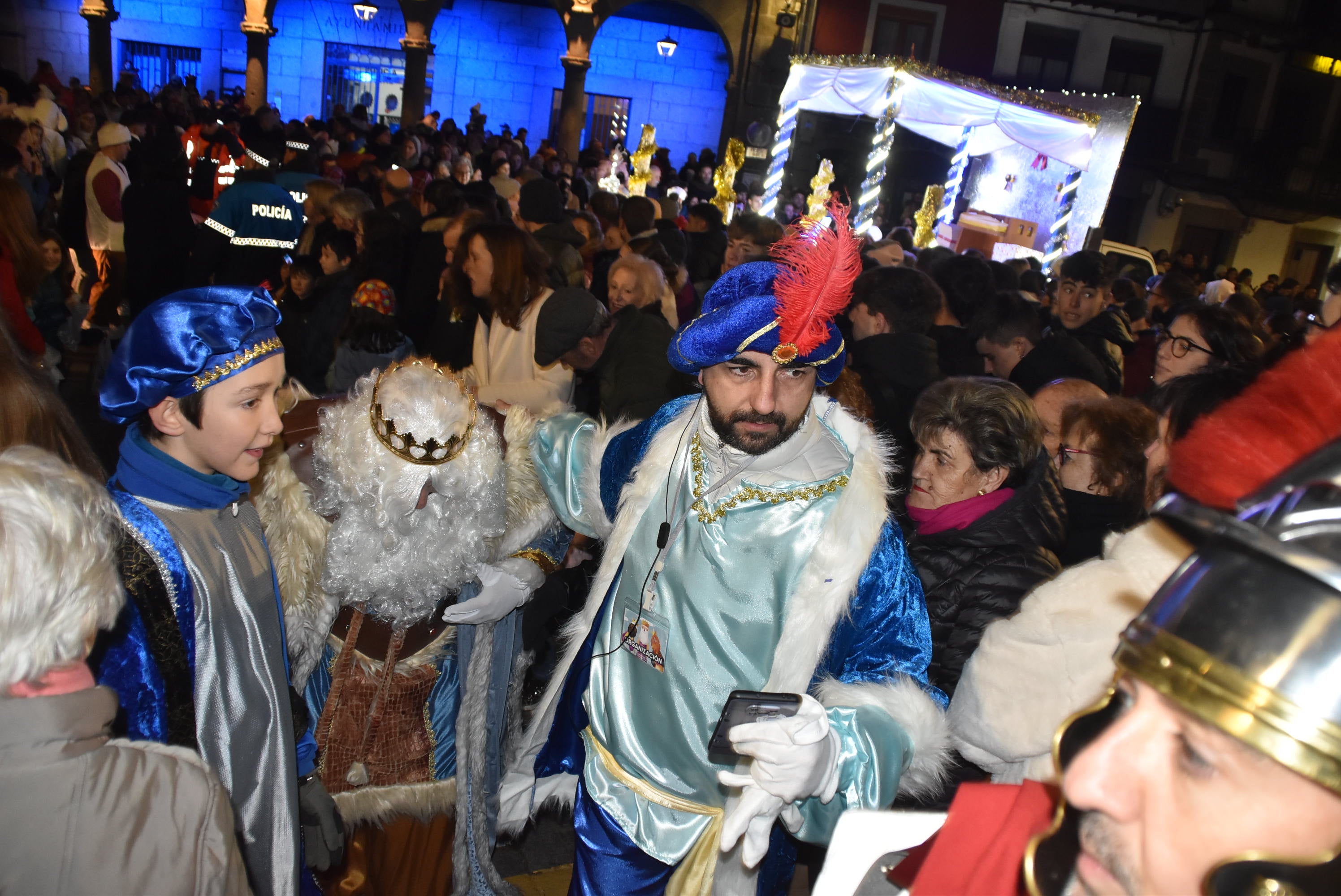 La llegada de los Reyes Magos llena las calles de Béjar
