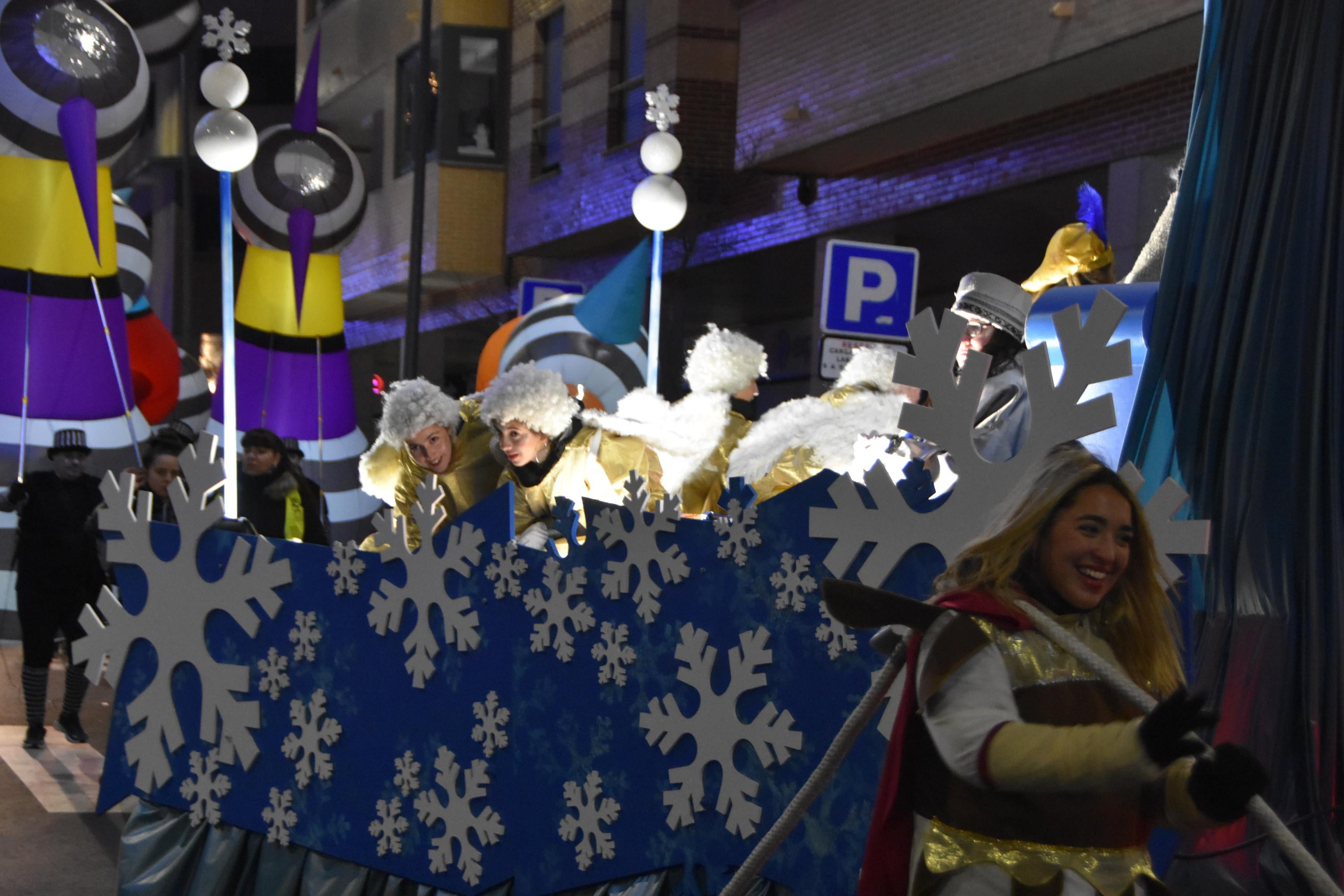 Emoción y magia por las calles de Carbajosa