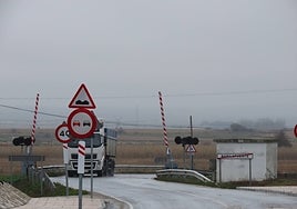 Paso a nivel de Babilafuente.