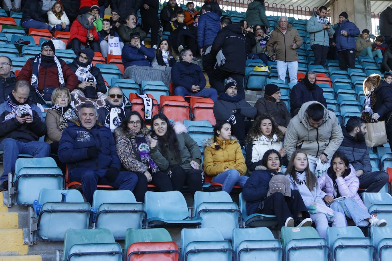 Búscate en la grada de El Helmántico en el encuentro entre Salamanca UDS y Colegios Diocesanos