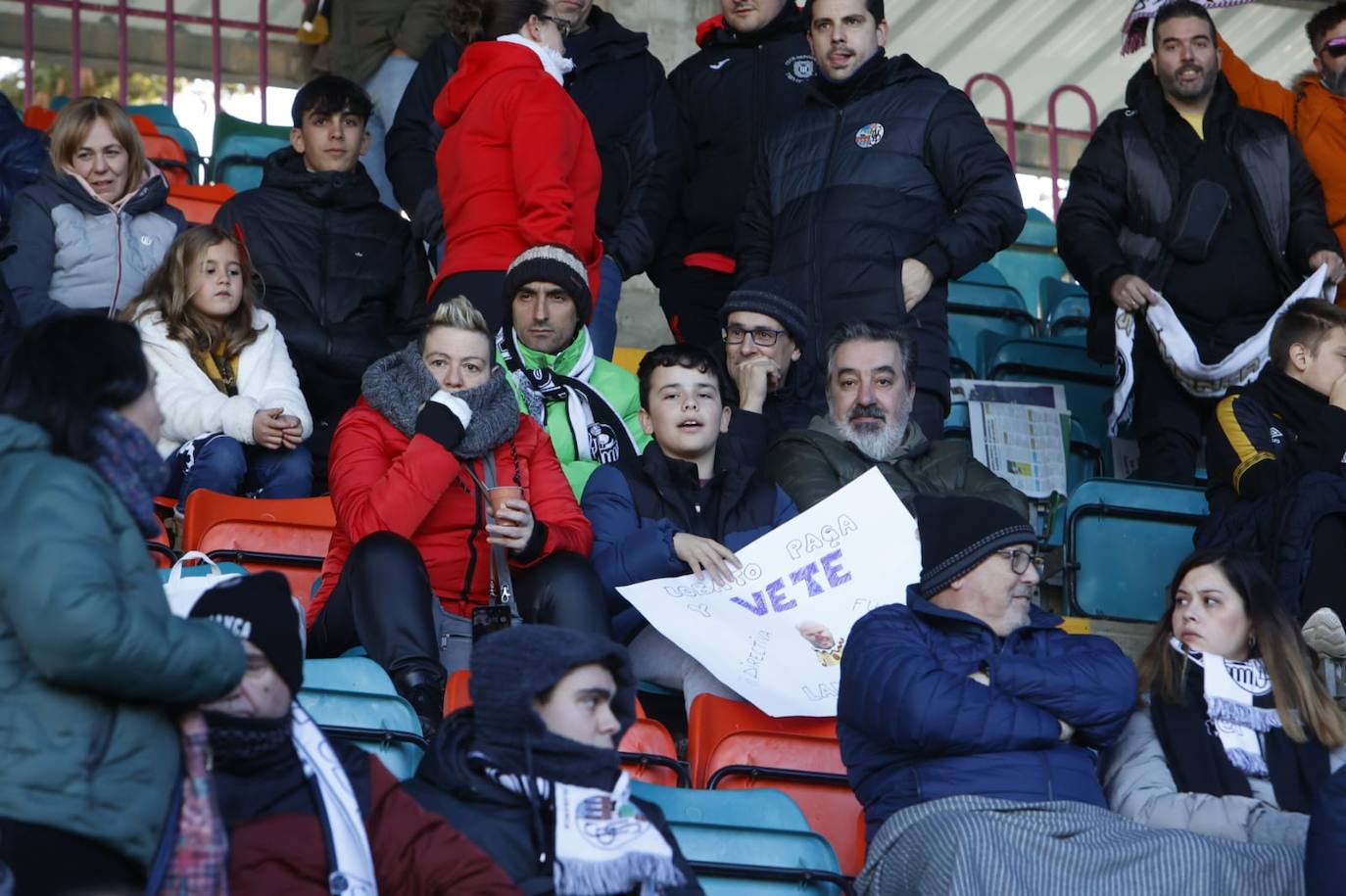 Búscate en la grada de El Helmántico en el encuentro entre Salamanca UDS y Colegios Diocesanos