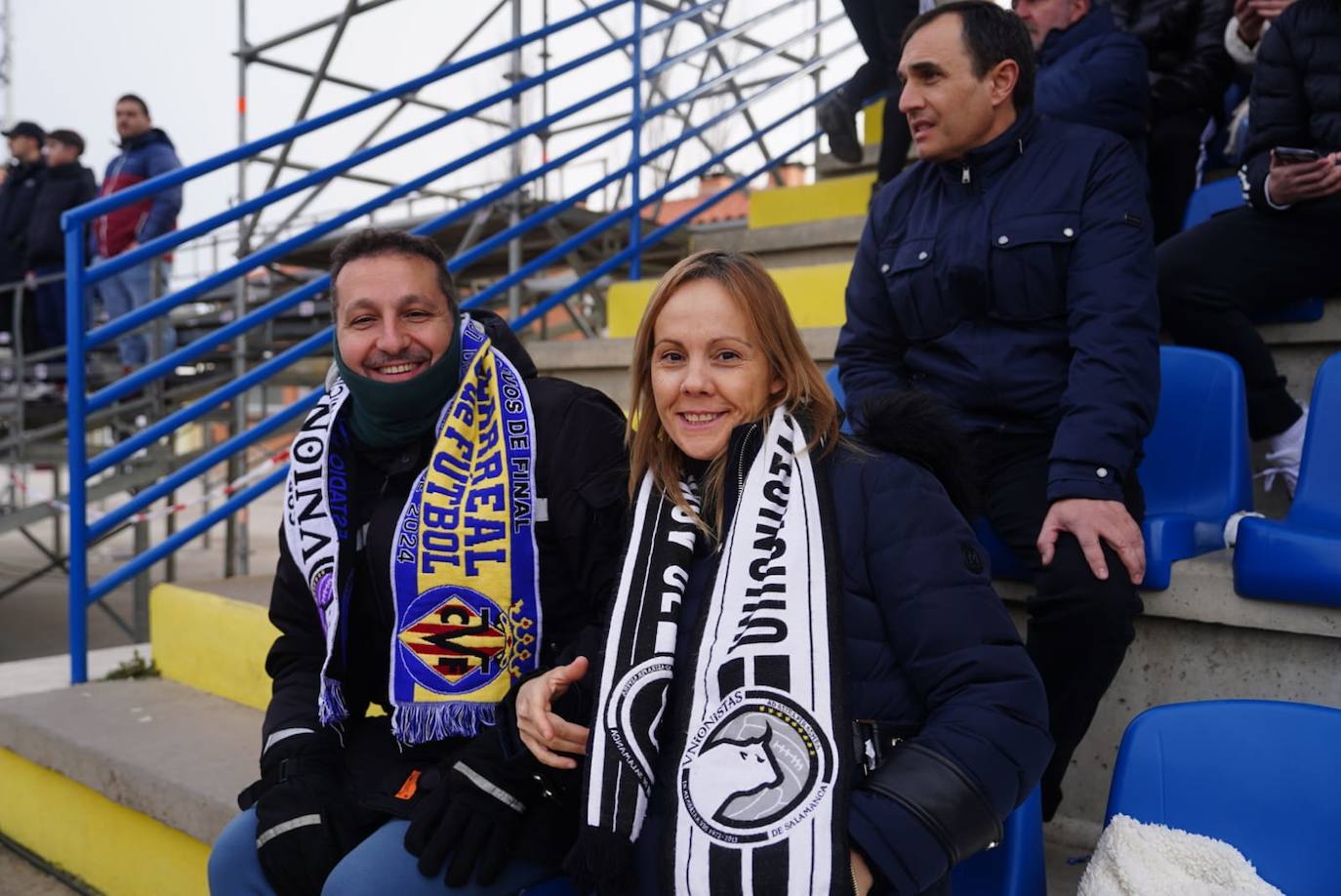 La afición de Unionistas responde a la llamada, ¡búscate en la grada!