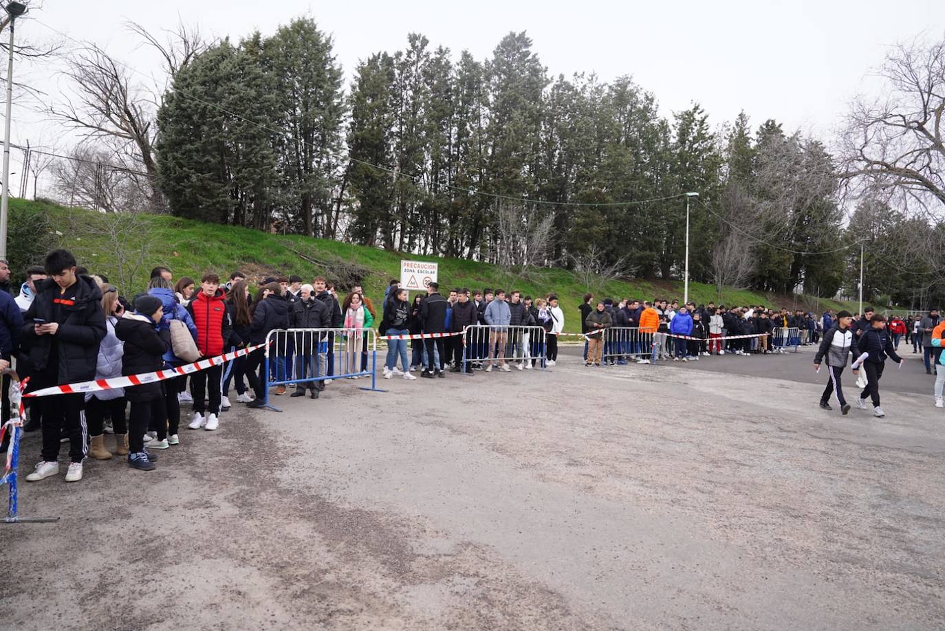 La afición de Unionistas responde a la llamada, ¡búscate en la grada!