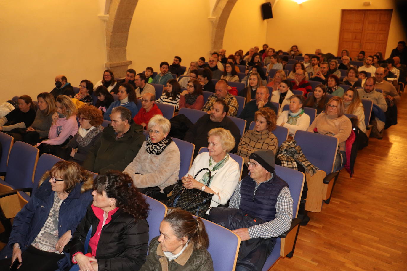 Béjar despide la Navidad con la gala de premios