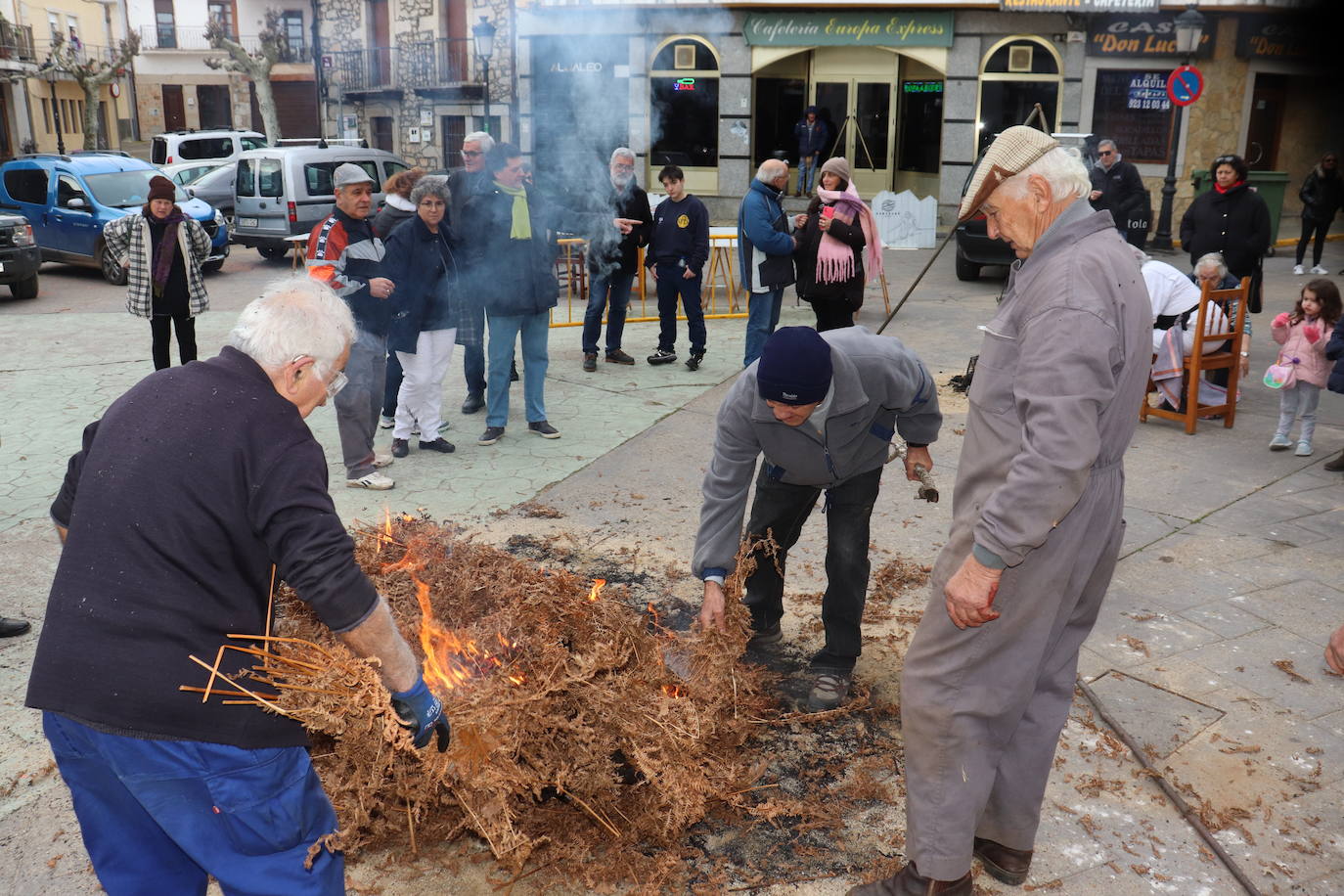 La matanza de Linares de Riofrío celebra quince años con vigor y ganas de seguir