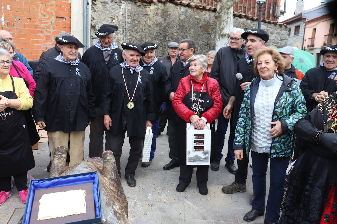 La matanza de Linares de Riofrío celebra quince años con vigor y ganas de seguir