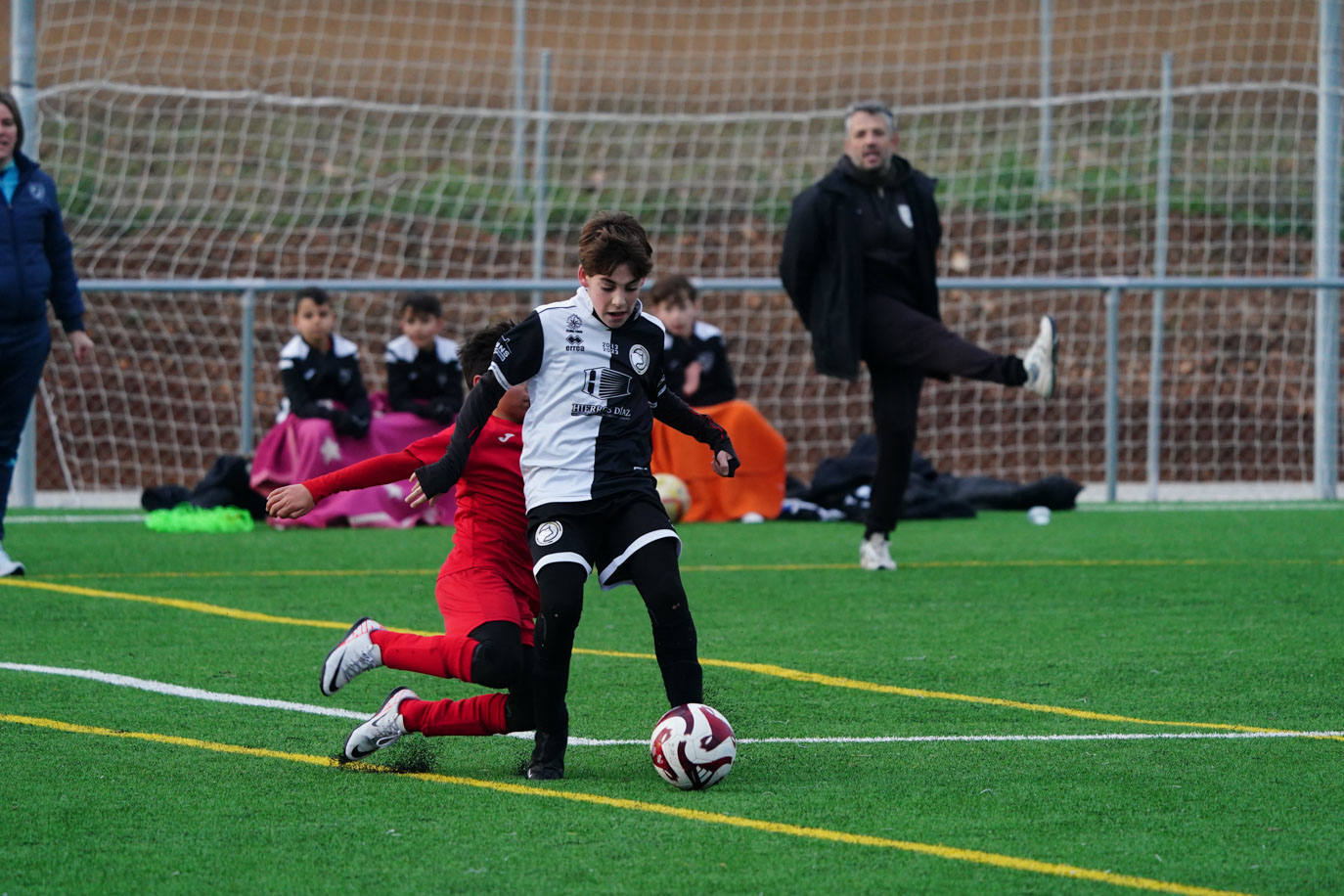 Las mejores imágenes de la jornada 11 del fútbol base en Salamanca