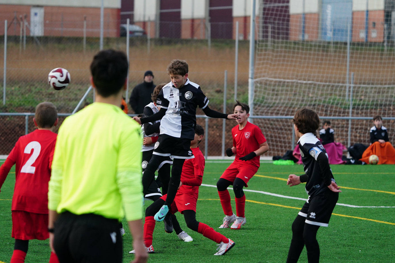 Las mejores imágenes de la jornada 11 del fútbol base en Salamanca