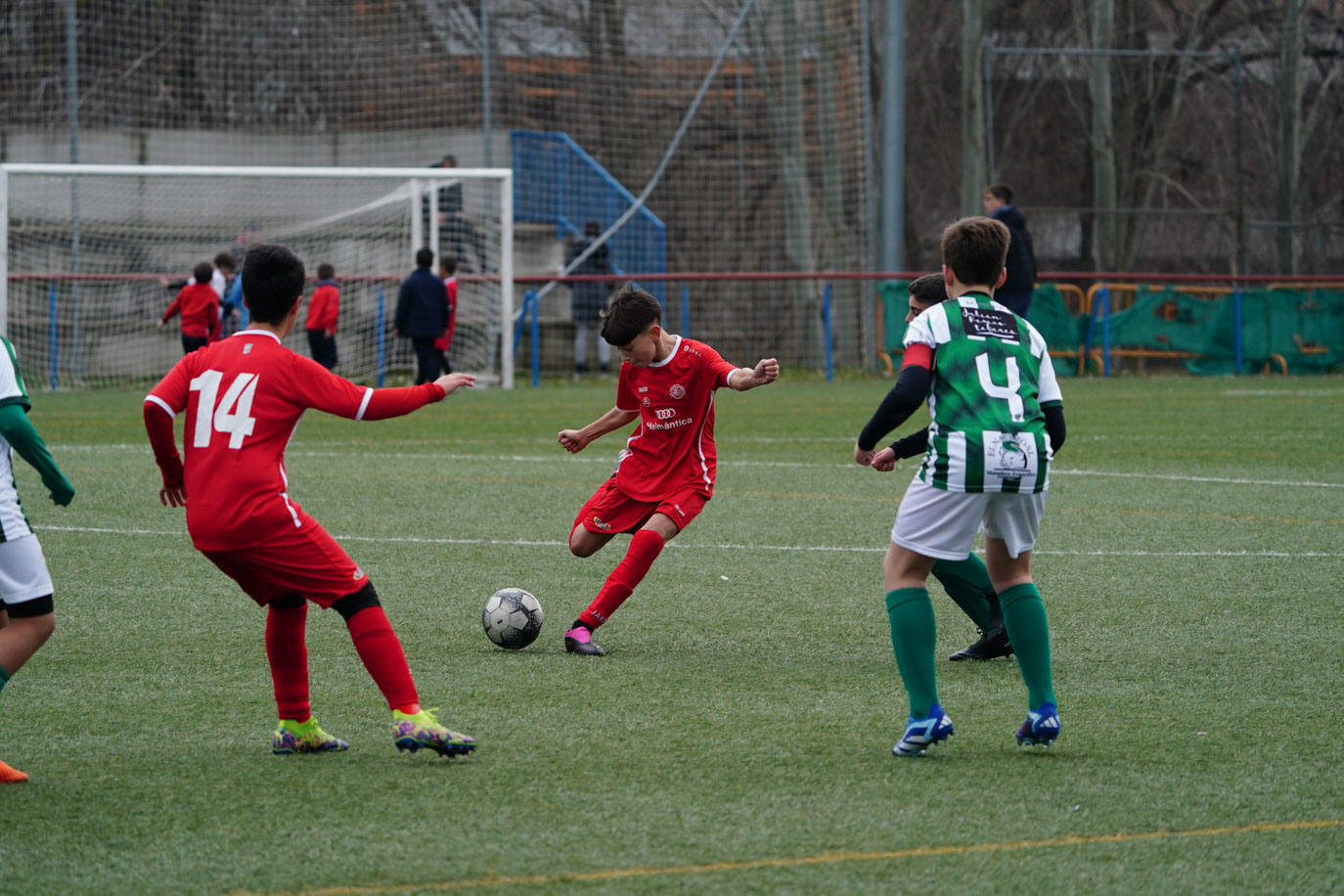 Las mejores imágenes de la jornada 11 del fútbol base en Salamanca