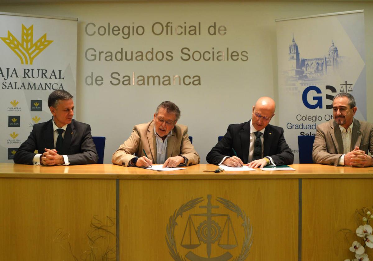 Caja Rural de Salamanca con el Ilustre Colegio Oficial de Graduados Sociales