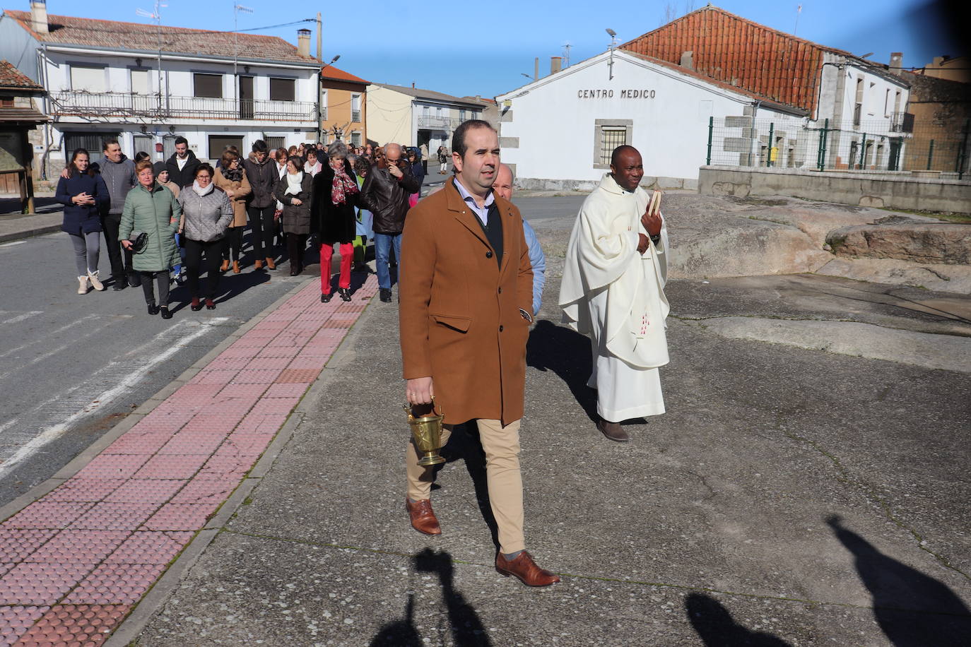 Peromingo no falta a su cita con la fiesta de San Antón