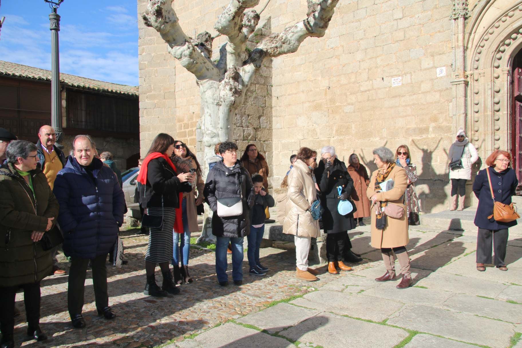 Ledesma, rendida a la tradición de San Antón y la subasta de lotes «Más vale, más darán»