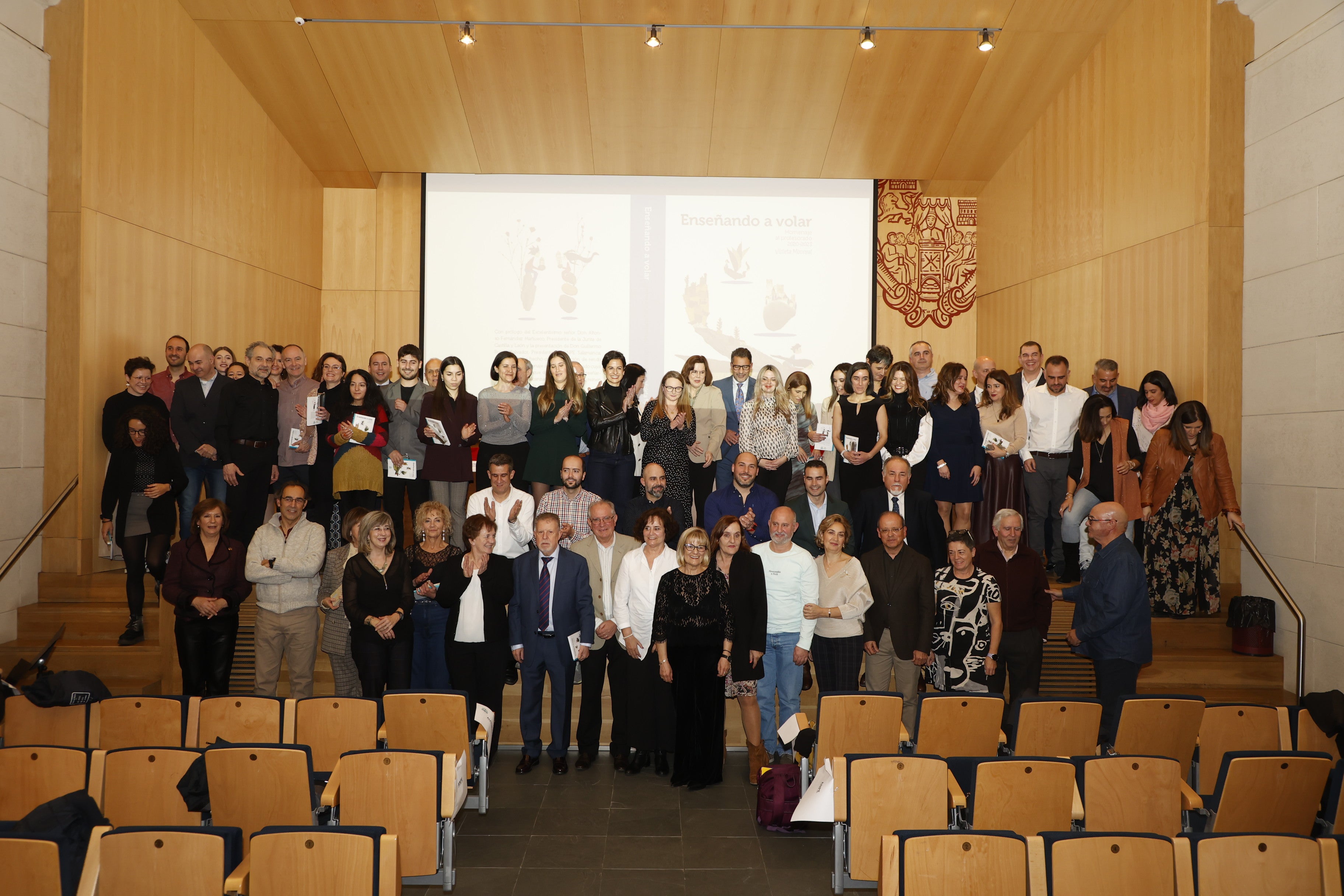 Homenaje sentido de ANPE a 25 docentes con la esperanza puesta en el futuro