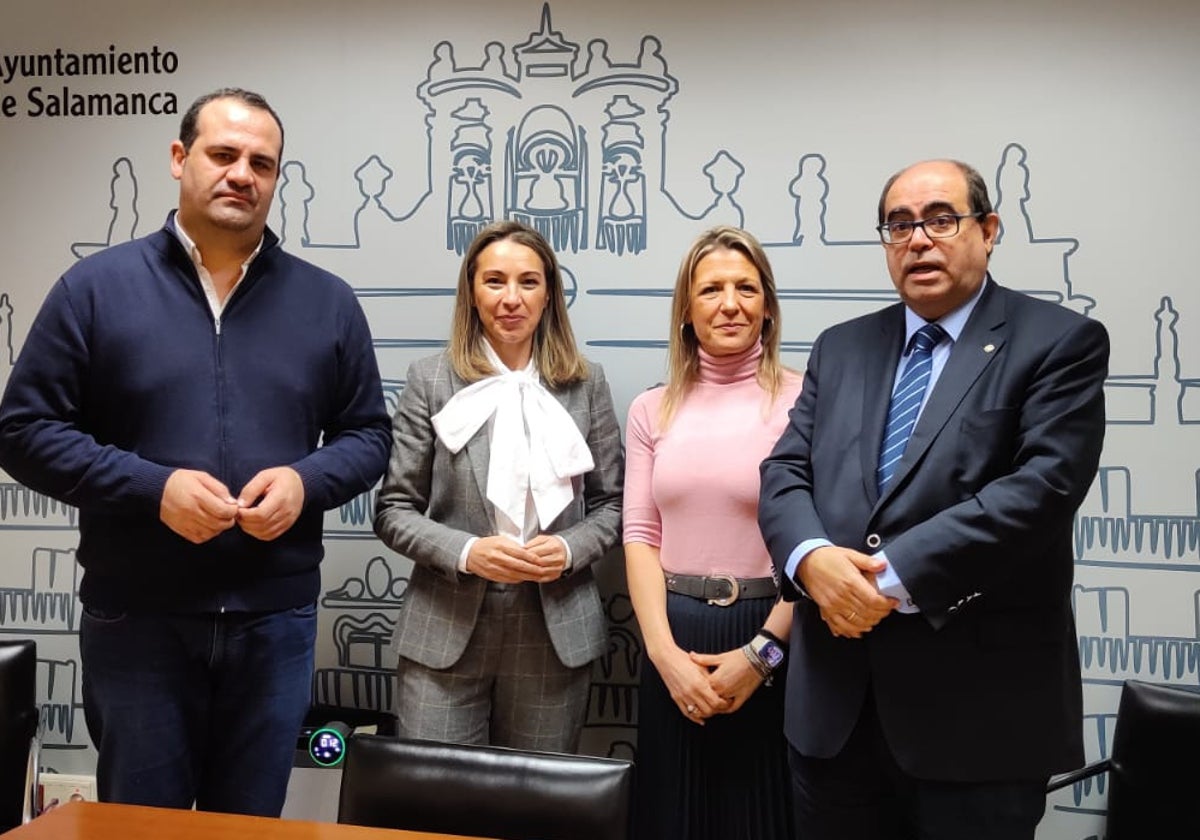 David Mingo, Marta Labrador, María José Coca y Fernando Rodríguez, en la reunión.