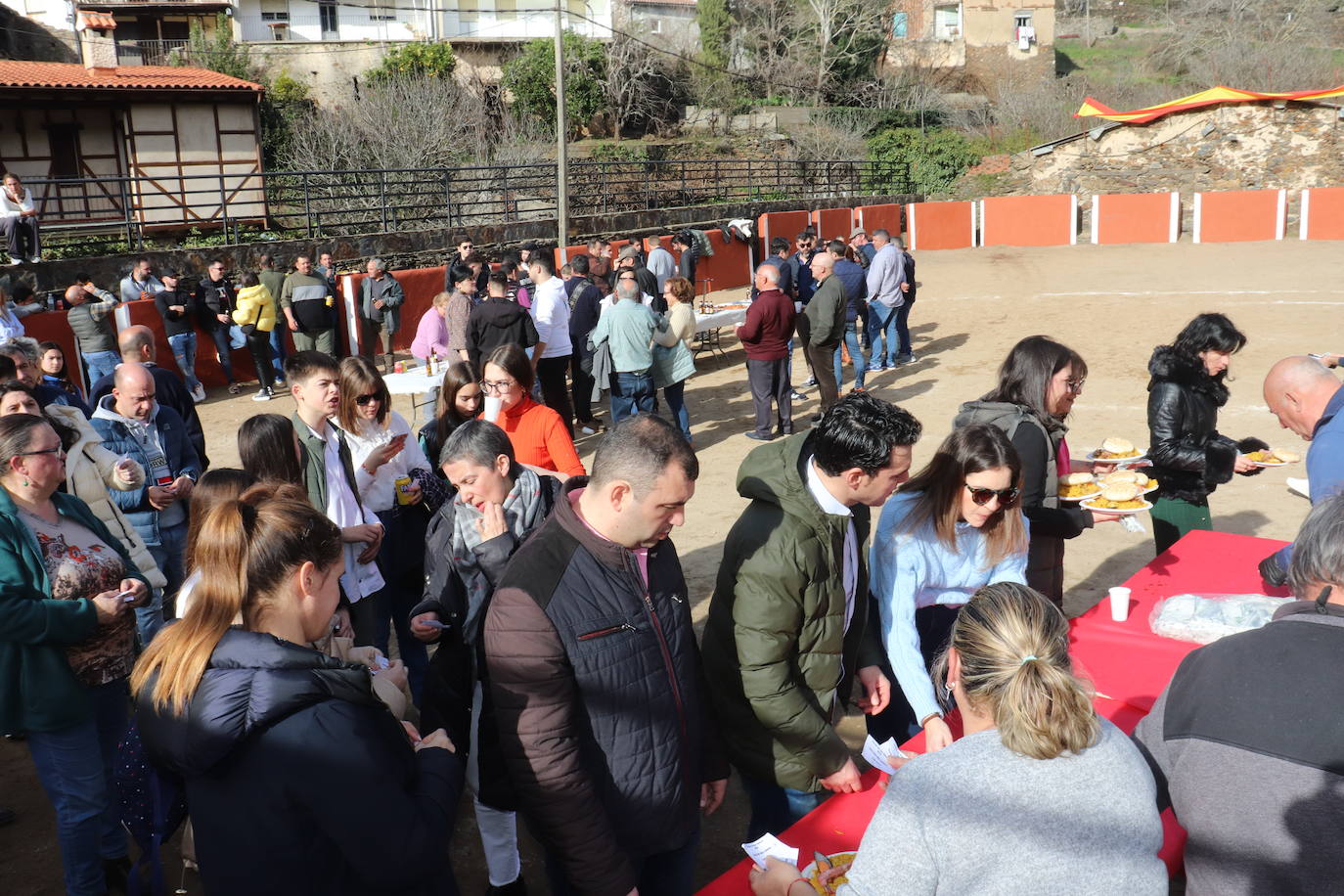 San Valero cede el paso a Las Candelas en las fiestas de Valero