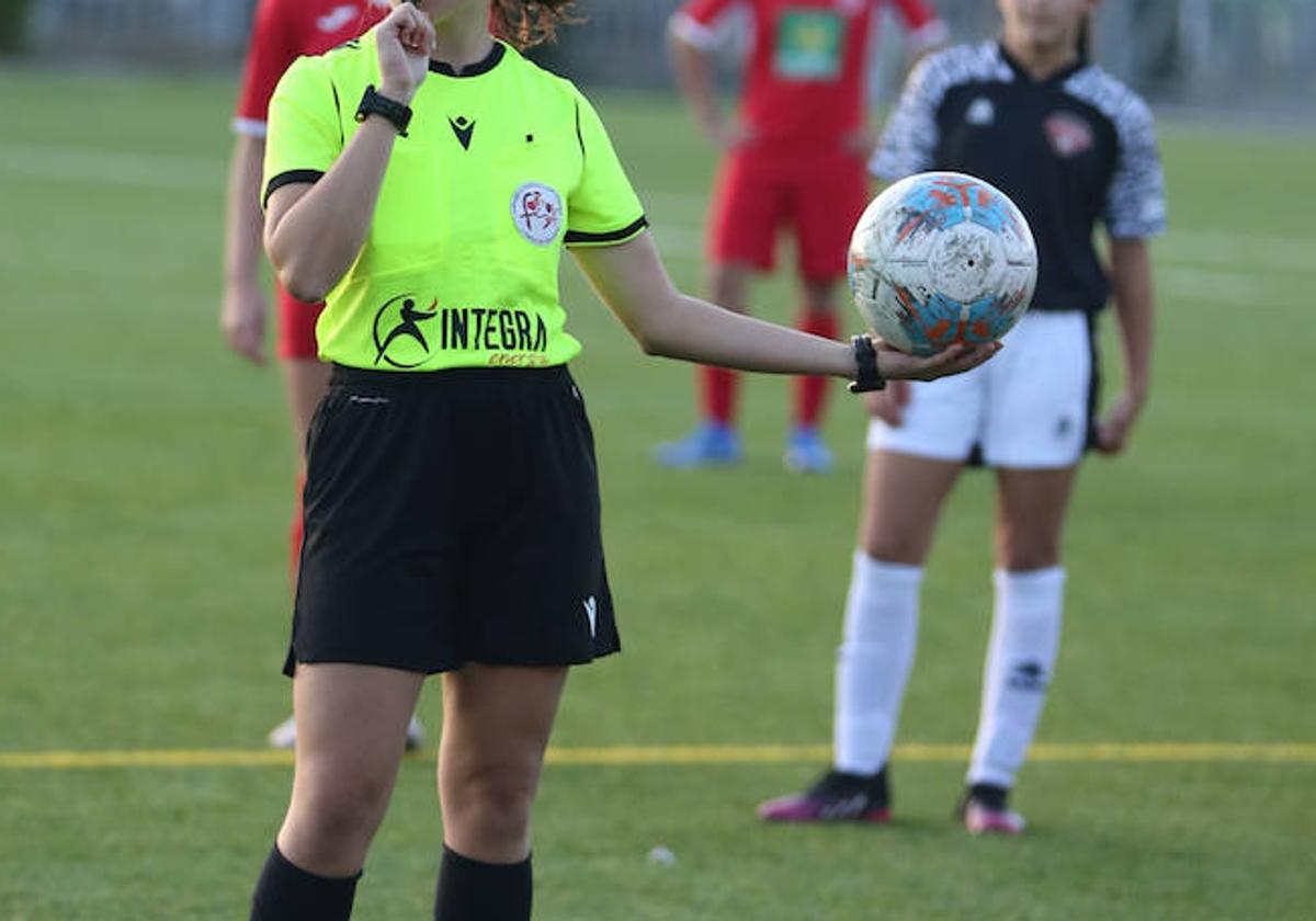 «Qué puta eres, pero qué puta»: desgarrador ataque machista a una árbitra en un partido de benjamines en Salamanca