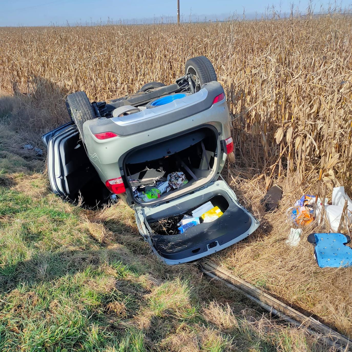 Así han quedado los vehículos del espectacular accidente en San Morales