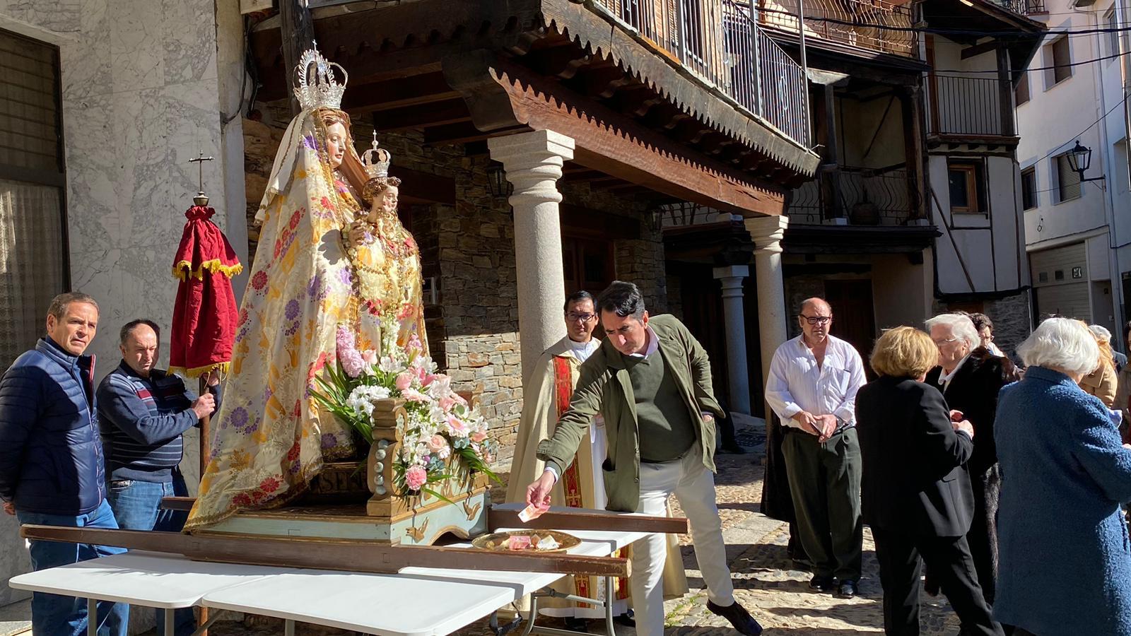 Valero prolonga la fiesta durante este fin de semana con los actos en honor a la Virgen de las Candelas