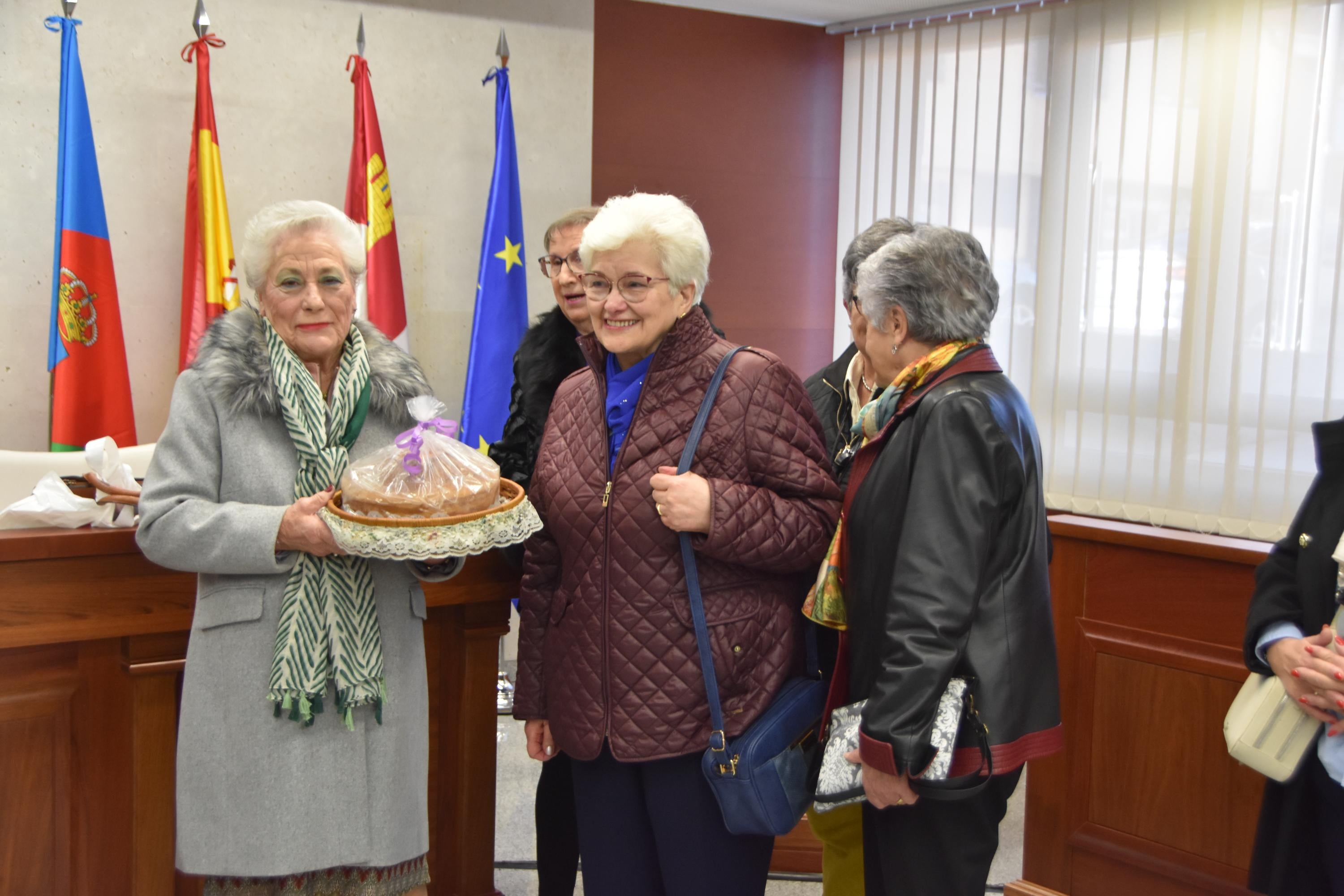 Las águedas de Villares toman el mando de la localidad