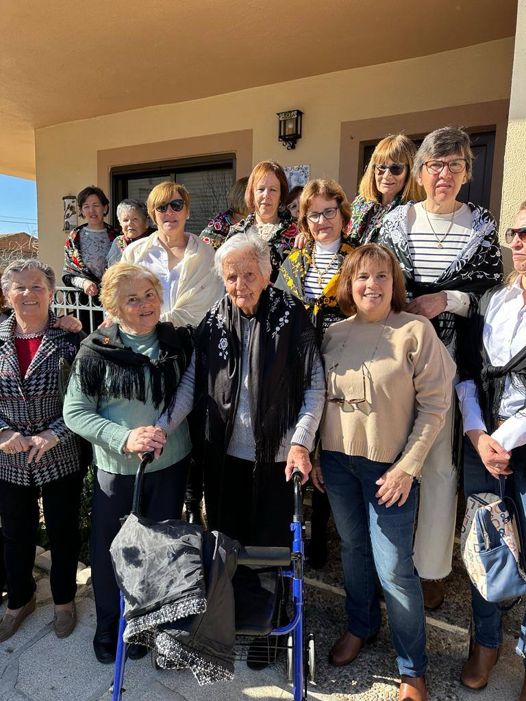 Animada jornada festiva en Peromingo con motivo de Santa Águeda