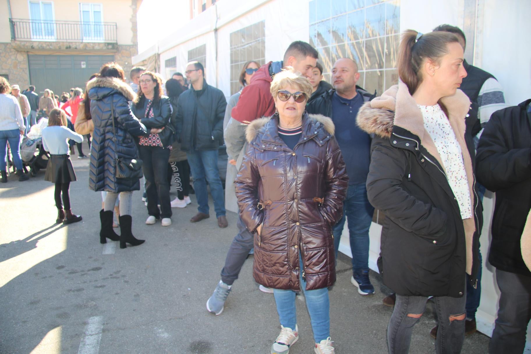 Castellanos goza del día de fiesta con las águedas y el convite de las chichas