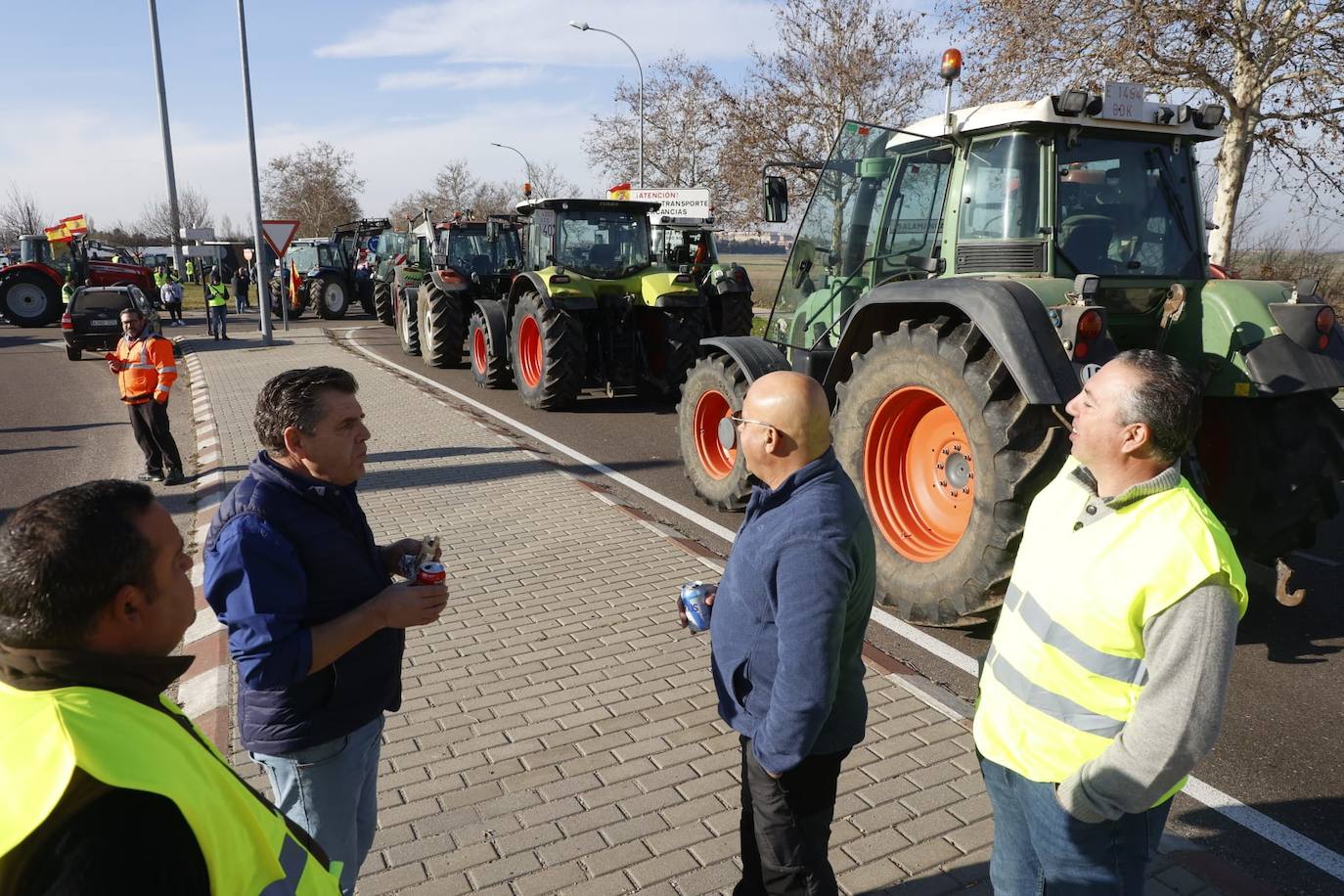 Las protestas de los agricultores y ganaderos por las calles de Salamanca, en imágenes