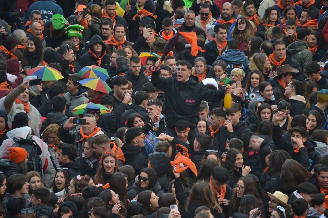 Miles de personas dan la bienvenida al Carnaval del Toro 2024