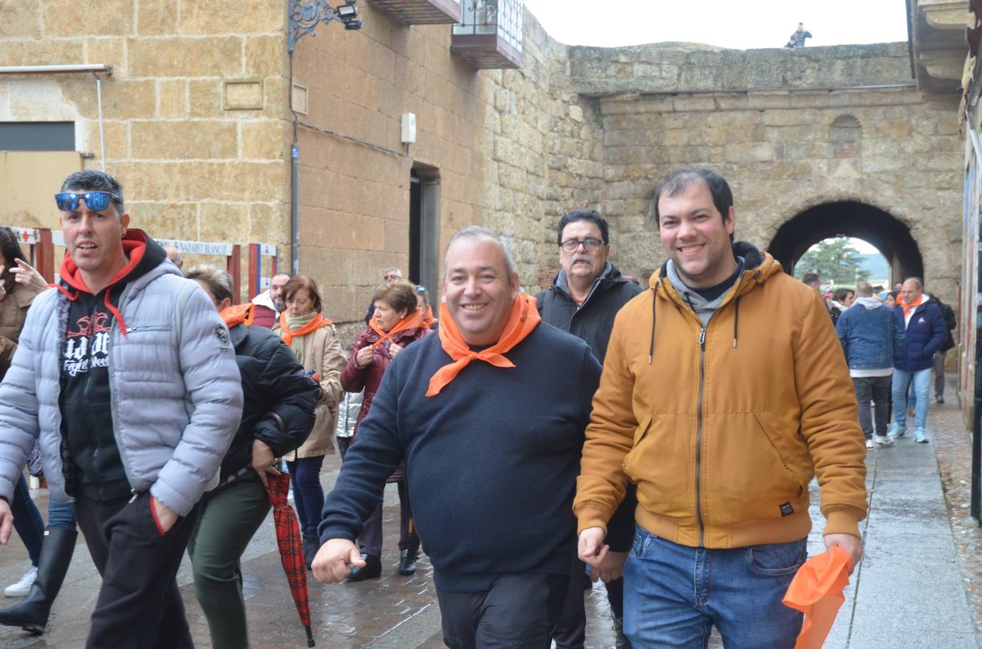 Miles de personas dan la bienvenida al Carnaval del Toro 2024