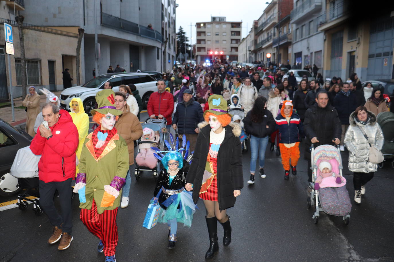 Las calles de Guijuelo se llenan de animación el Domingo de Carnaval