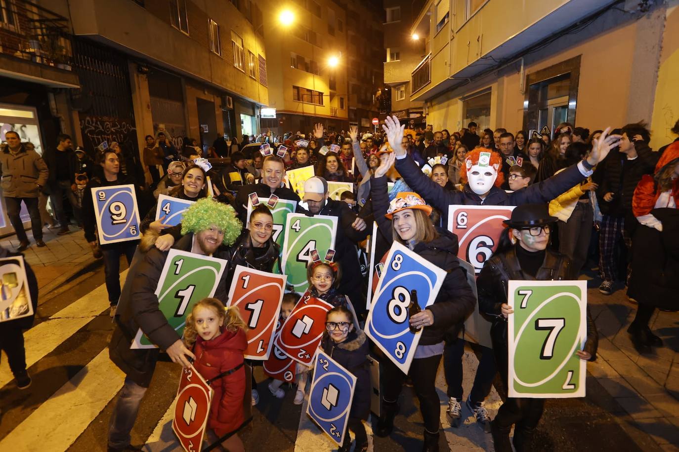 Los disfraces más rompedores del &#039;monstruoso&#039; y divertido Carnaval del Barrio del Oeste