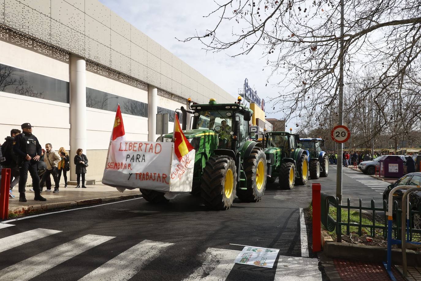 La tractorada de este miércoles en Salamanca en imágenes