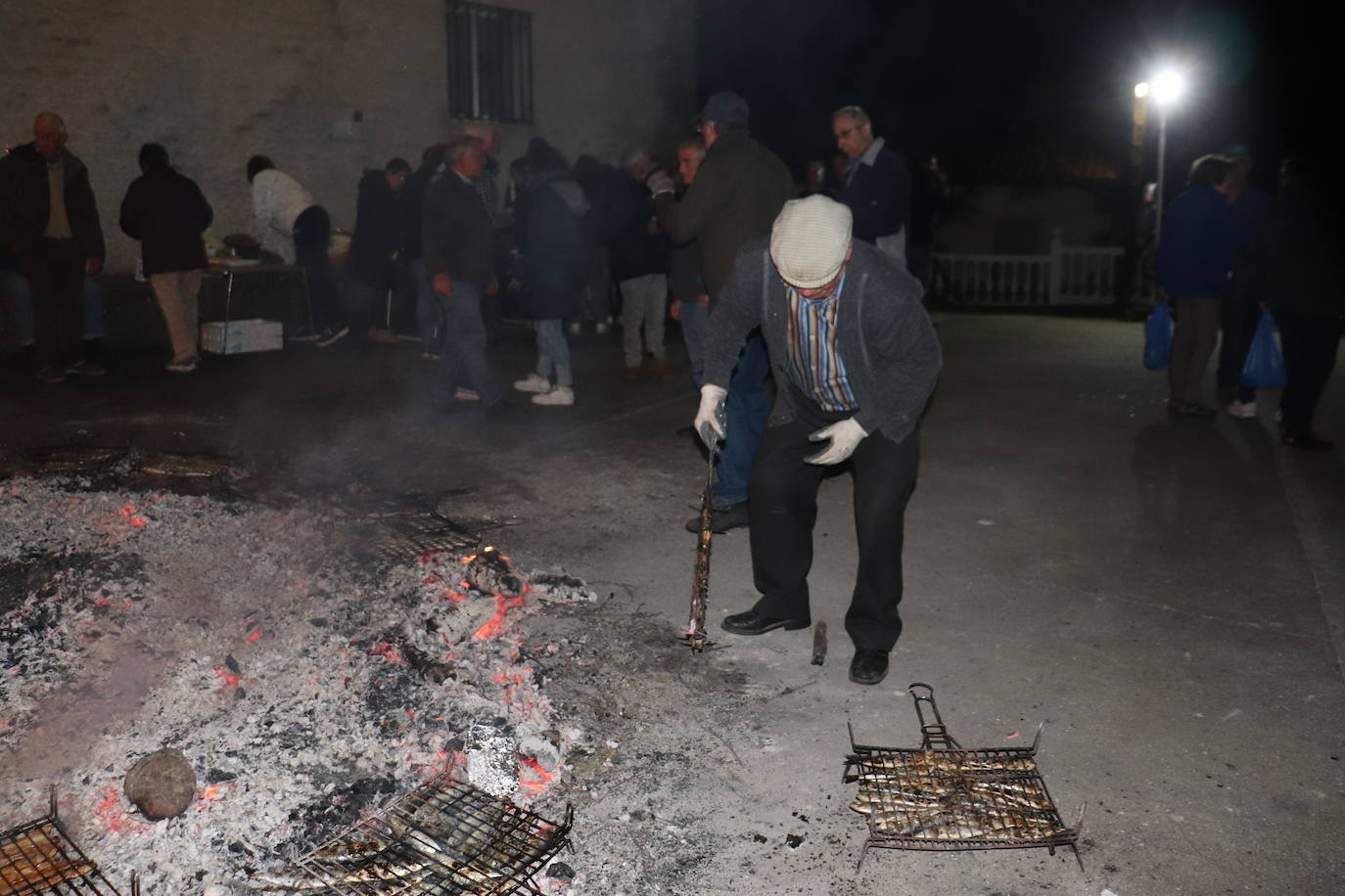 Sardinada para despedir los carnavales en Lagunilla