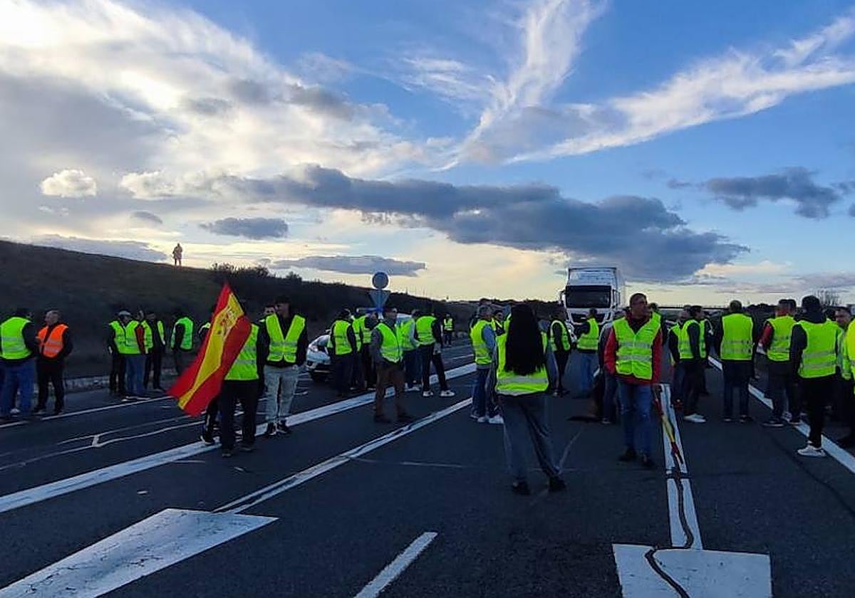 ¿Hacen bien los agricultores en continuar con sus protestas?