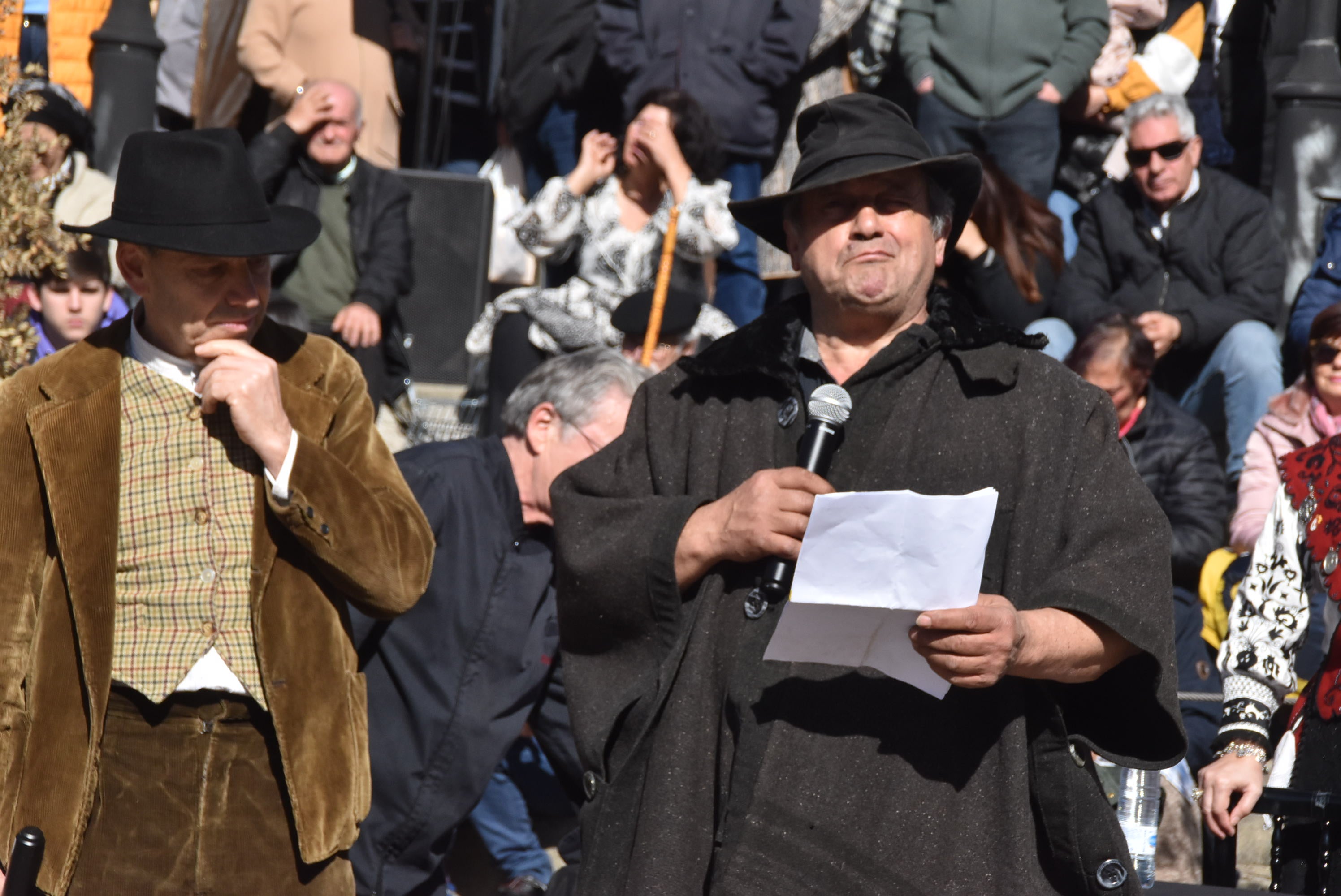 La matanza de Guijuelo rinde homenaje al sabor con numerosas caras conocidas