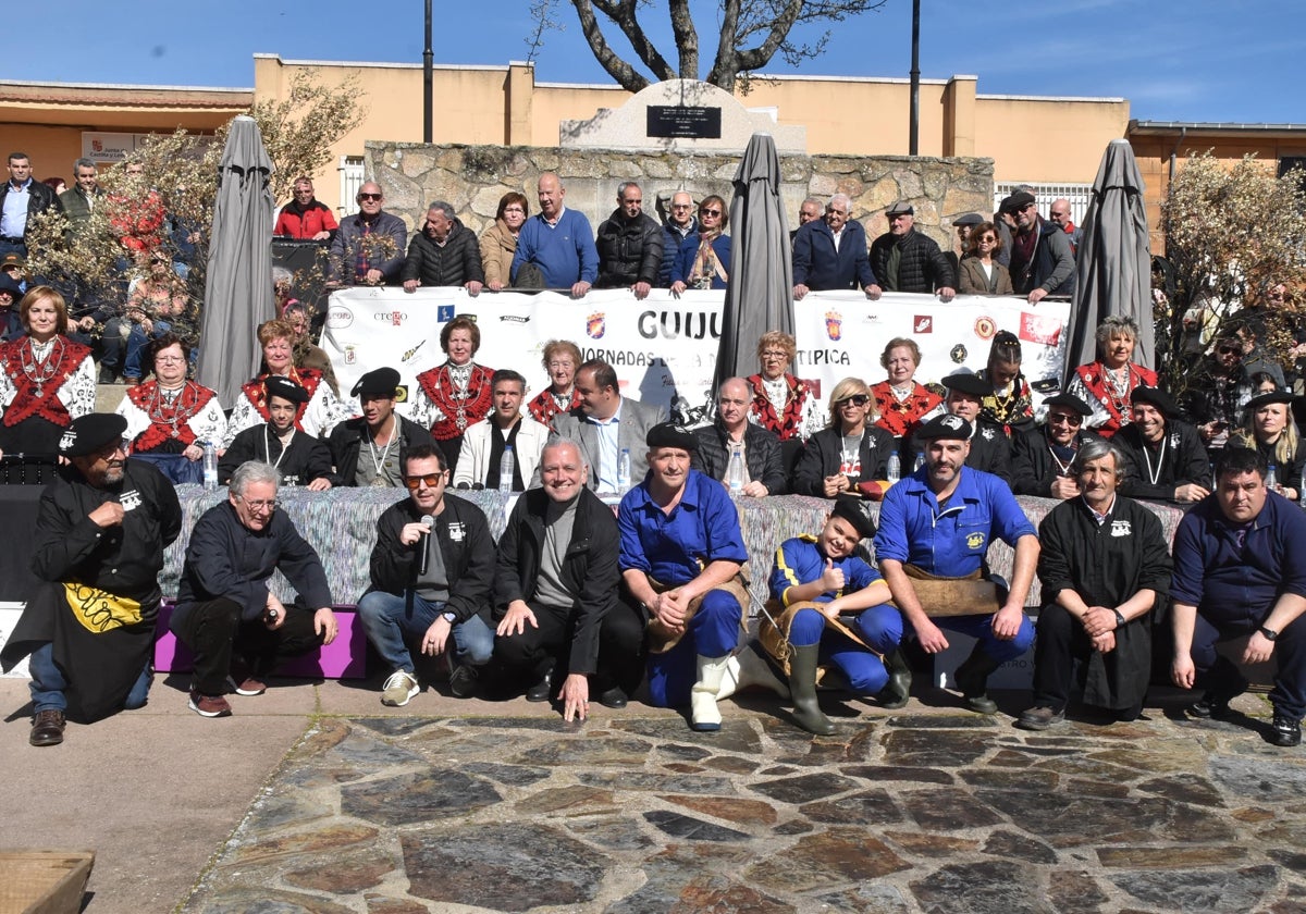 La matanza de Guijuelo rinde homenaje al sabor con numerosas caras conocidas