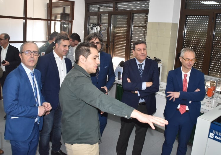 Imágenes de la visita que ha tenido lugar esta mañana a la Escuela de Ingenieros de Béjar.