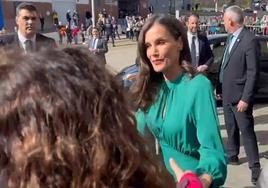 La Reina Letizia derrocha simpatía en Salamanca