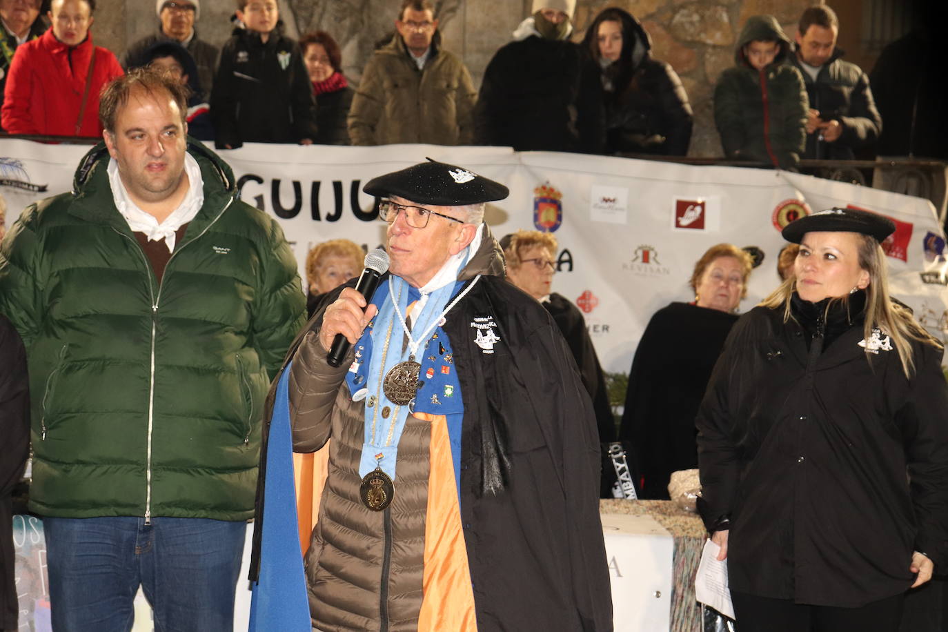 Guijuelo disfruta de su matanza nocturna