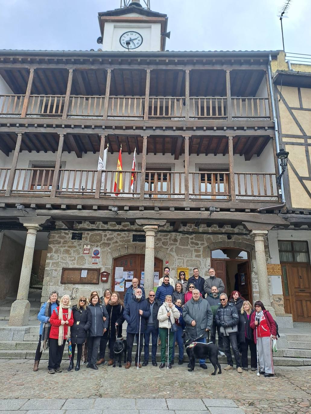 San Esteban de la Sierra impulsa su programa de turismo con una cata sensorial