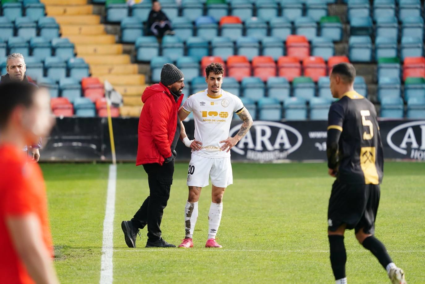 Las mejores imágenes de la victoria del Salamanca UDS frente al Atlético Bembibre