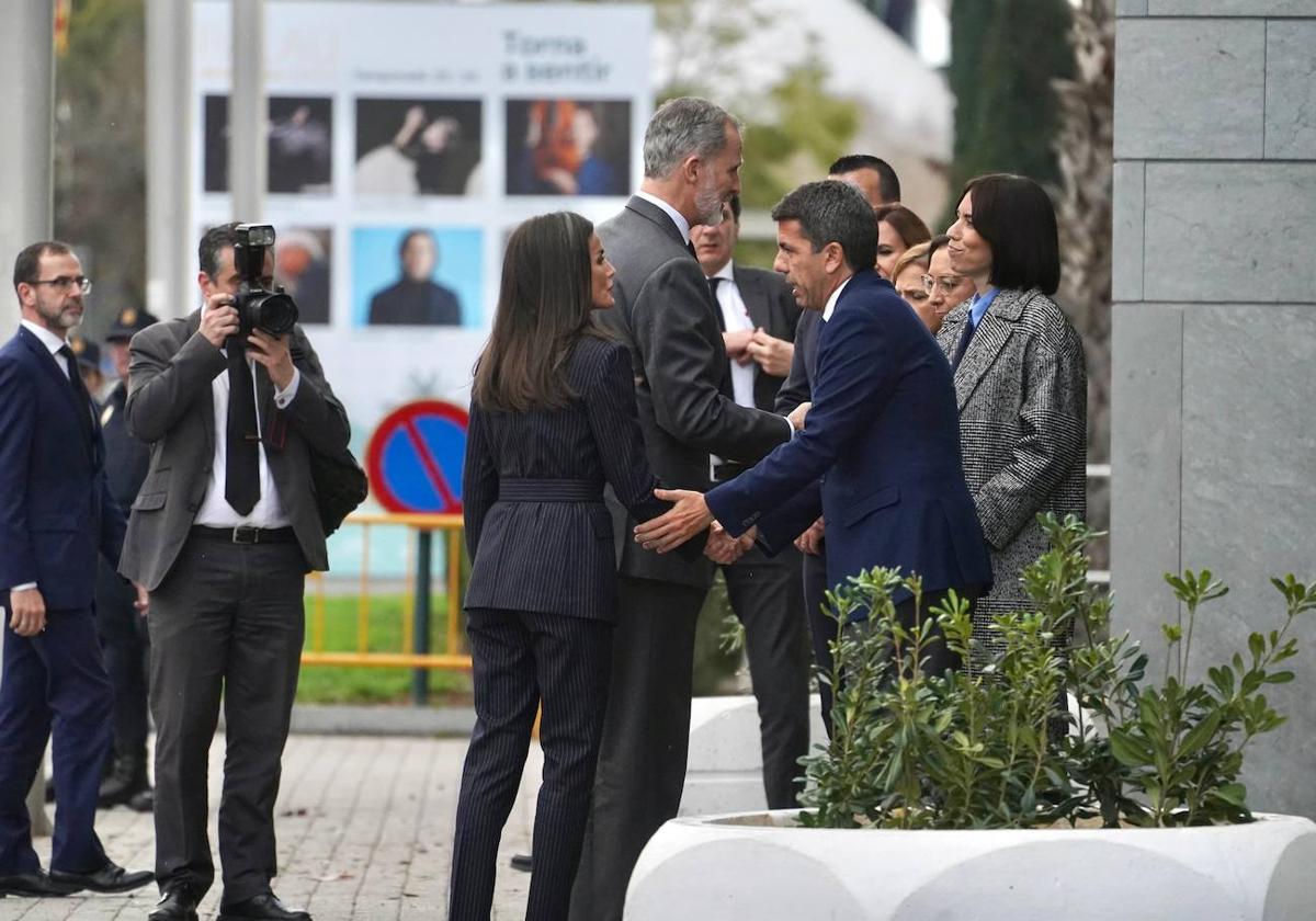 Los Reyes a su llegada a Valencia