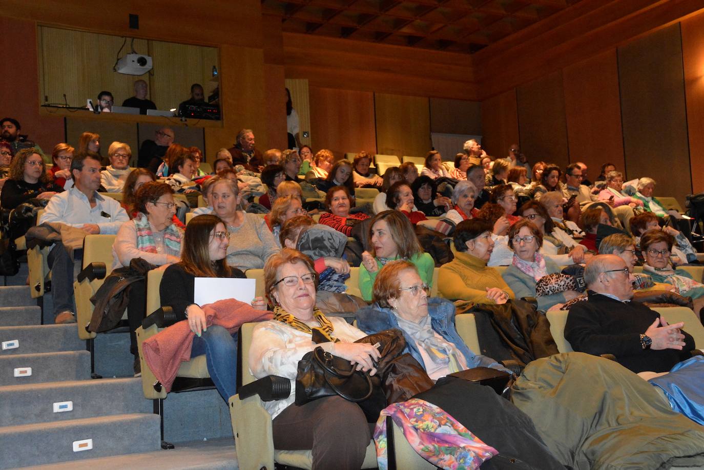 Cruz Roja en Peñaranda rinde homenaje a las personas y empresas socias