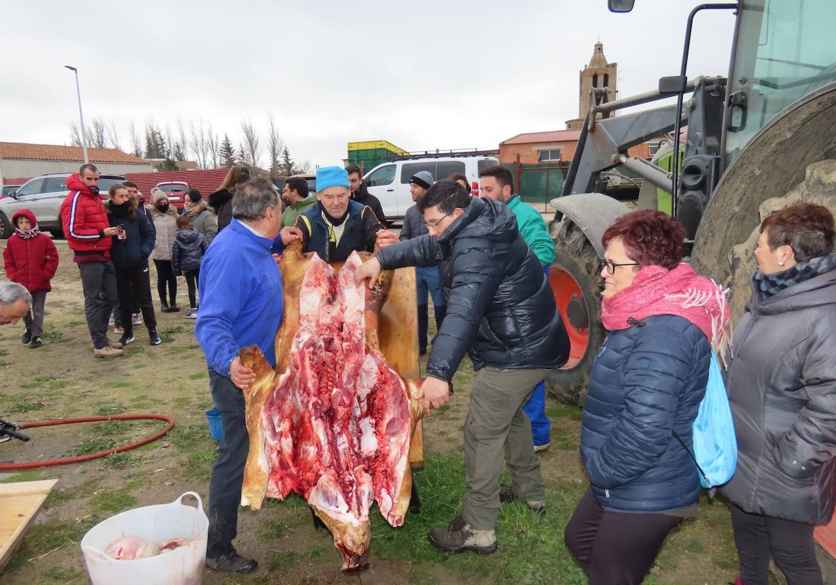 Sabores de siempre en el mondongo típico de Paradinas