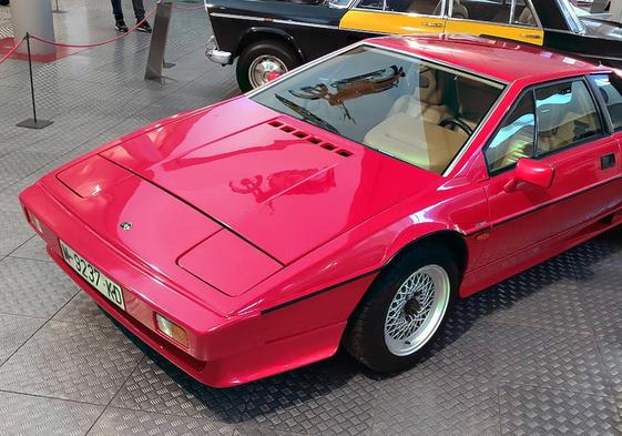 El Lotus Sprit ya puede visitarse en el Museo de Historia de la Automoción.