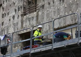 Dos trabajadores del sector de la construcción.