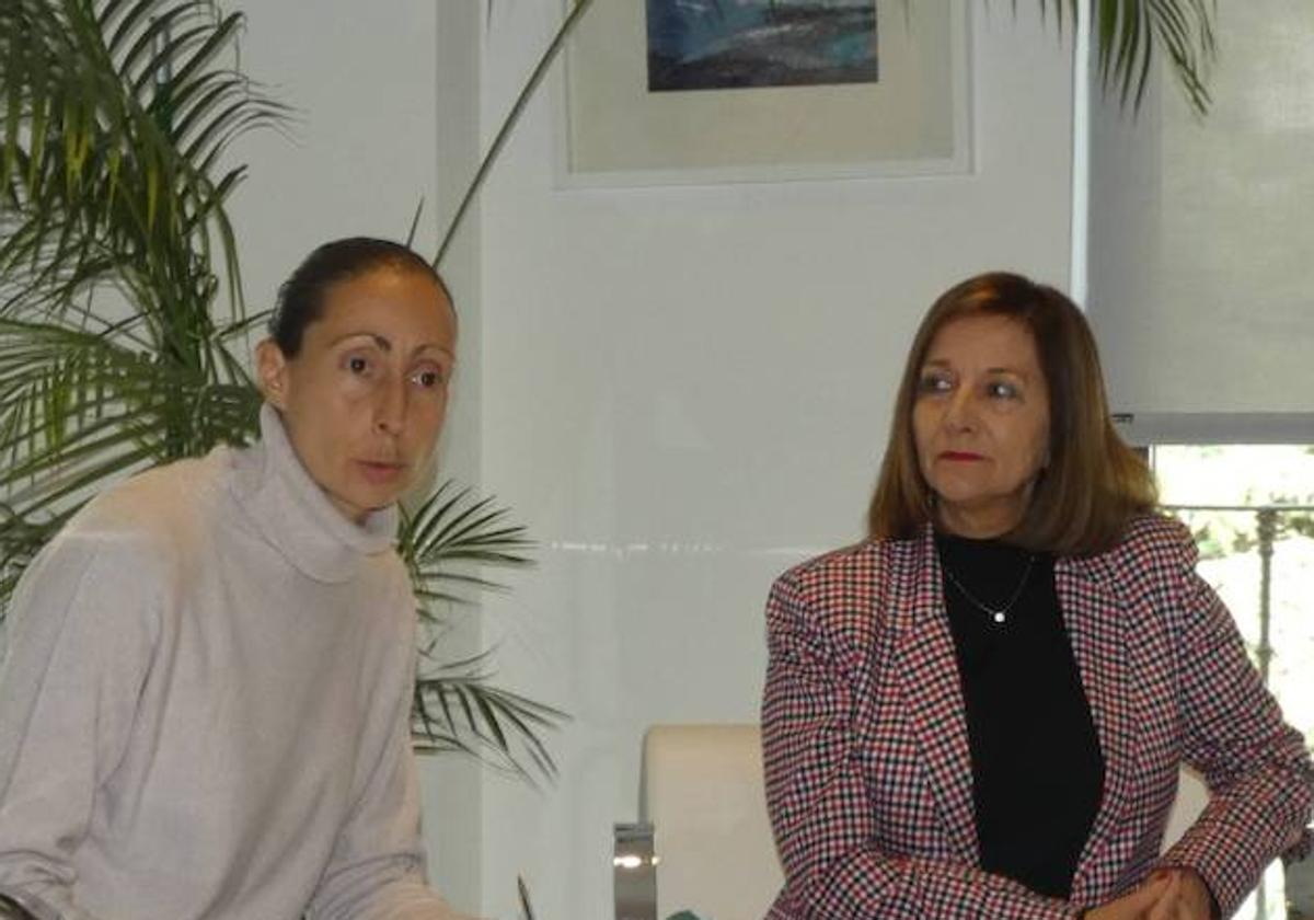 Pilar García durante una presentación.