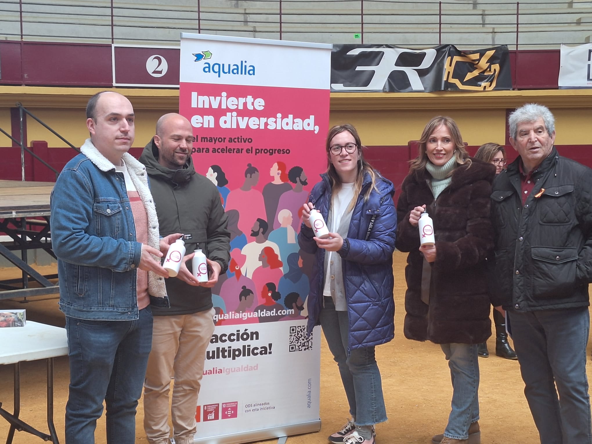 Alba homenajea a cuatro féminas por su trayectoria laboral