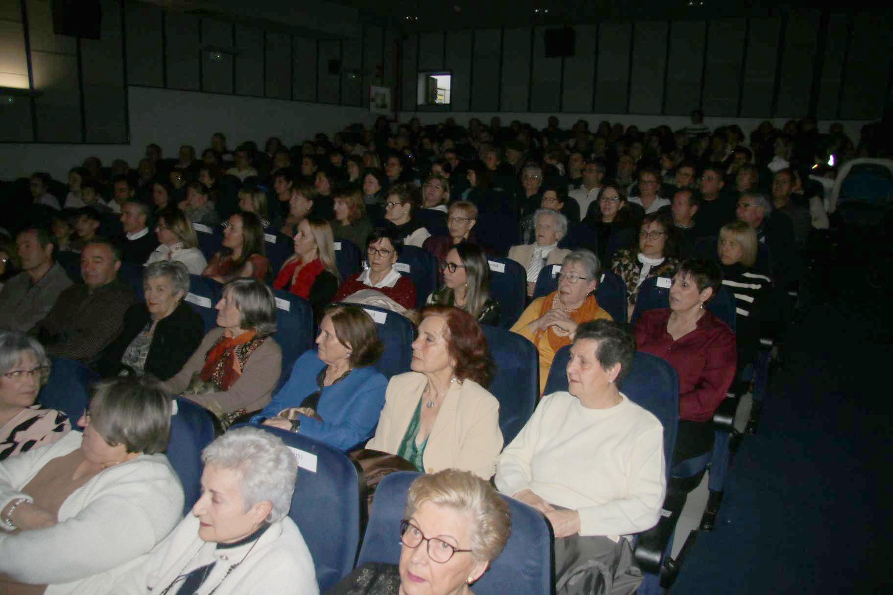 Merecido homenaje a las mujeres de Santa Marta