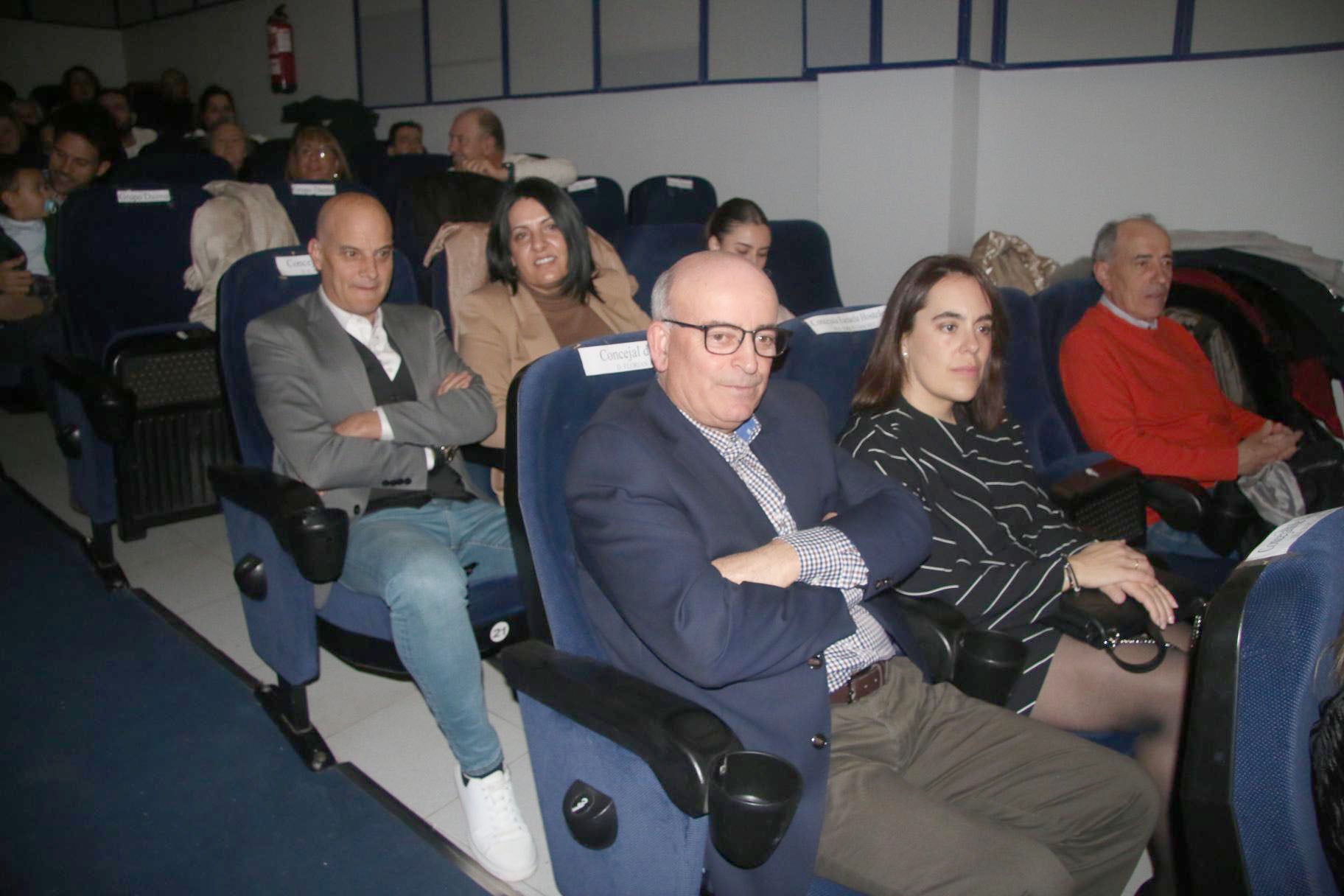 Merecido homenaje a las mujeres de Santa Marta