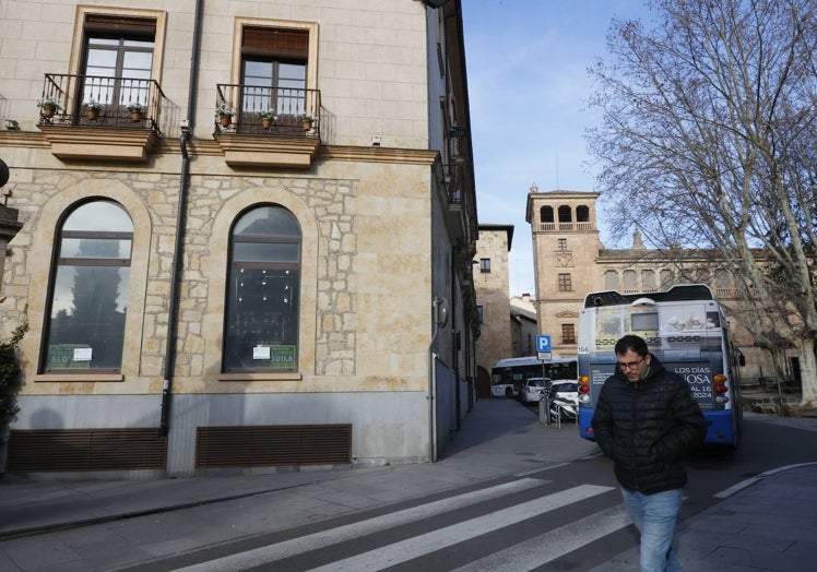 Local de más de 500 metros cuadrados disponible en la plaza de Colón.